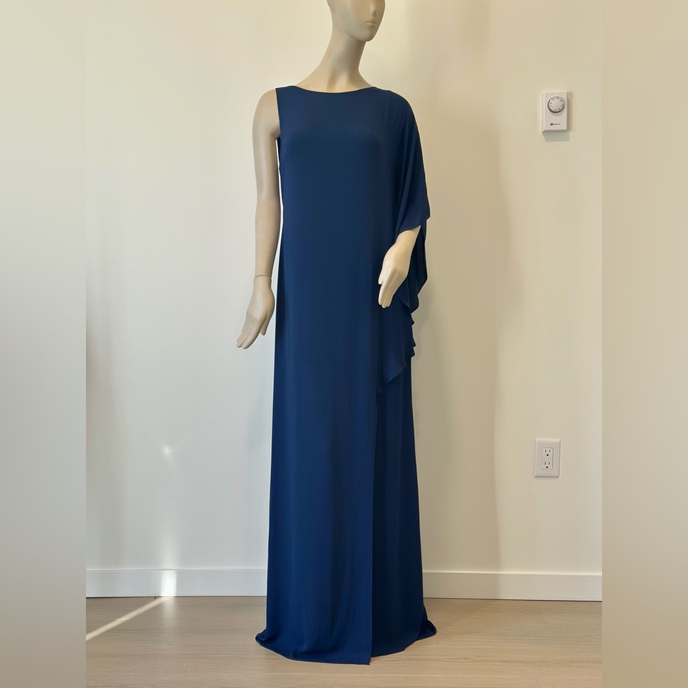 BCBGMaxAzria Navy One-Shoulder Evening Gown – Size 12